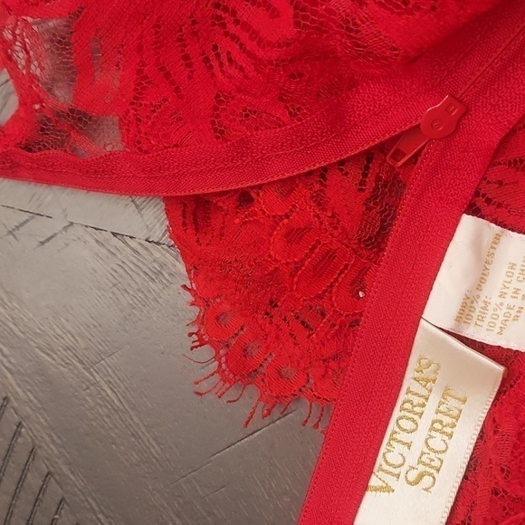 VINTAGE VICTORIA SECRET Red See-through Lace Hi Cut Bodysuit or Nighty - Picture 10 of 13